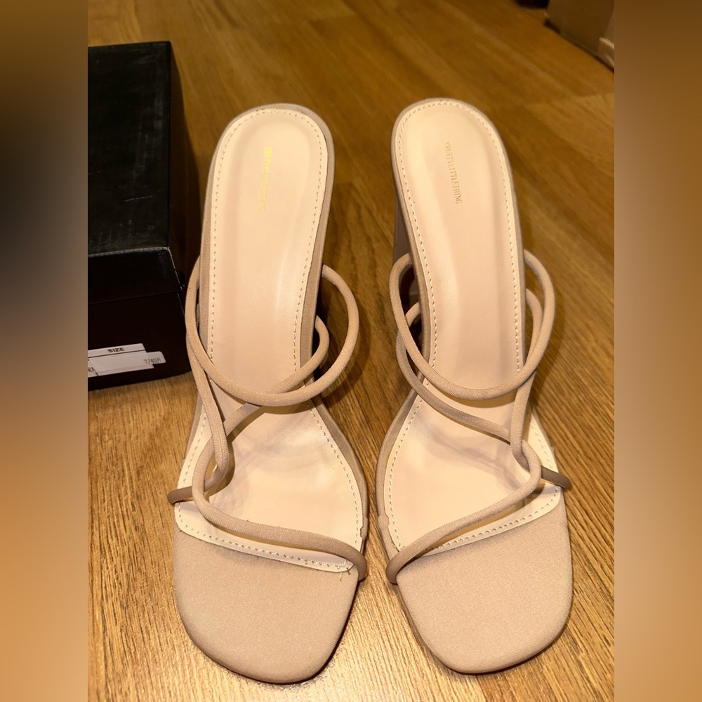 PrettyLittleThing Nude Strappy Square-Toe Heels - (UK size 7)(US size 9 1/2)